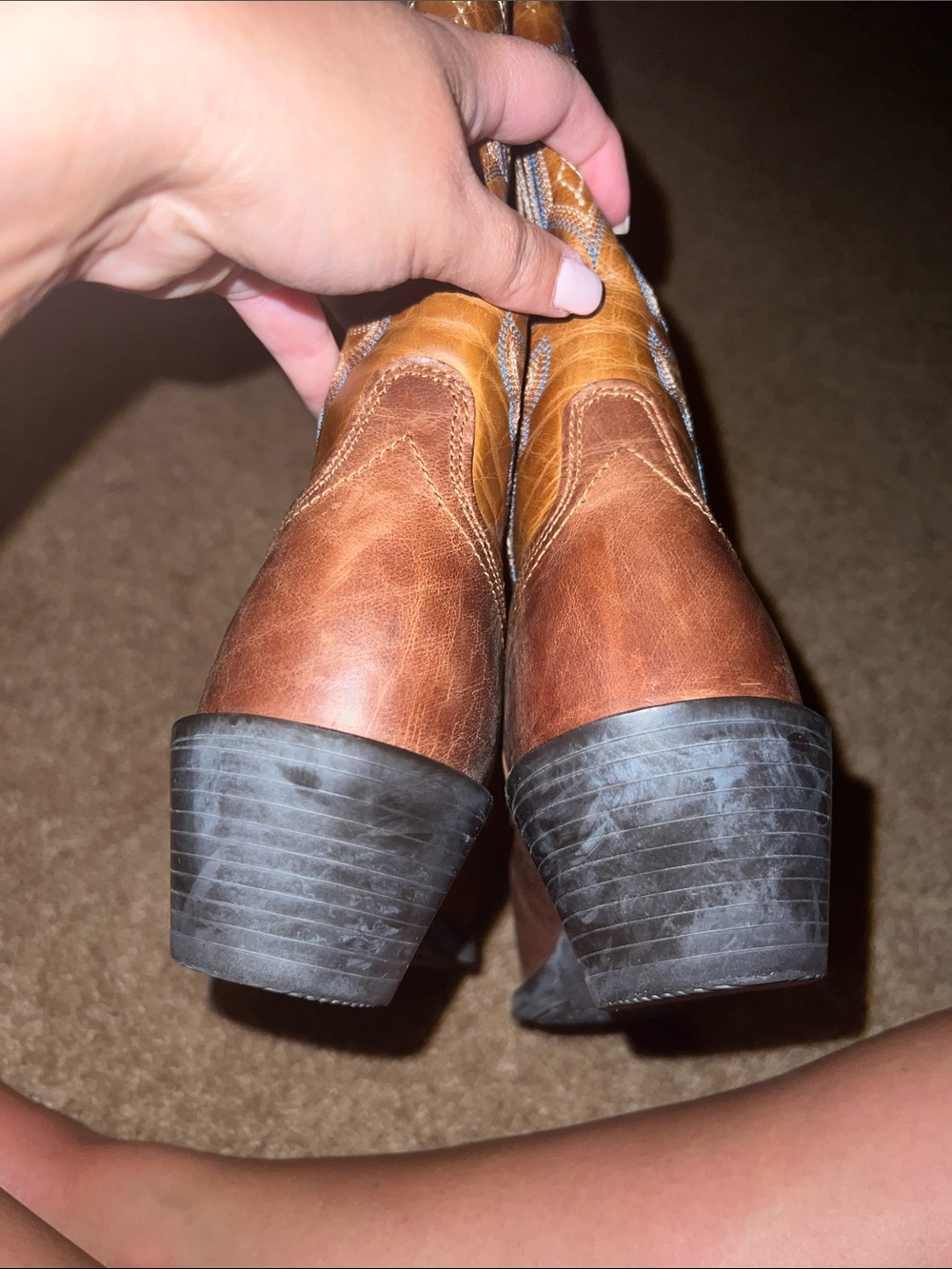 Ariat Round Up Square Toe Boots - Picture 7 of 8